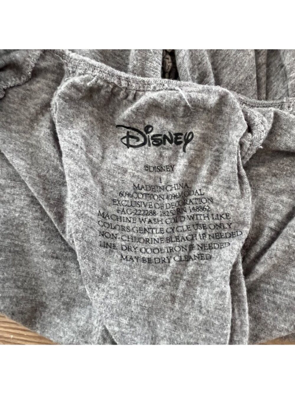Disney The Little Mermaid Ariel Top Womens 1X Gray Lace Up Back - Picture 3 of 3